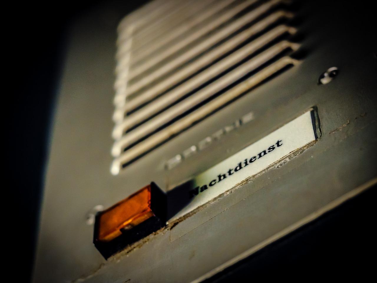 위급 상황에서의 24시간 약국과 응급실 찾기의 중요성